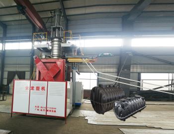如何安裝交通設(shè)施吹塑機(jī)的油缸